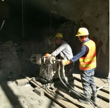 尼木水下抗分散灌浆料特点 水下不分散注浆料介绍